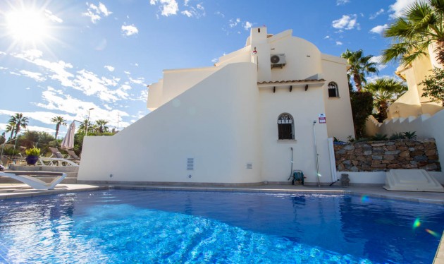 Haus/Chalet - Wiederverkauf - Orihuela-Costa - Lomas de Campoamor-Las Ramblas