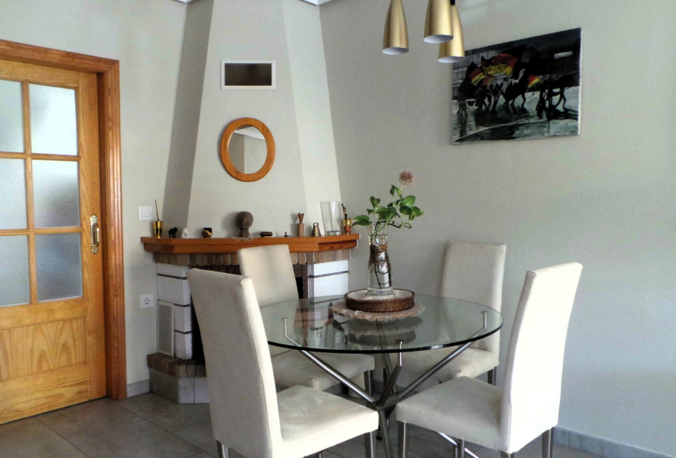 Resale - Semi-detached - Torre de la Horadada