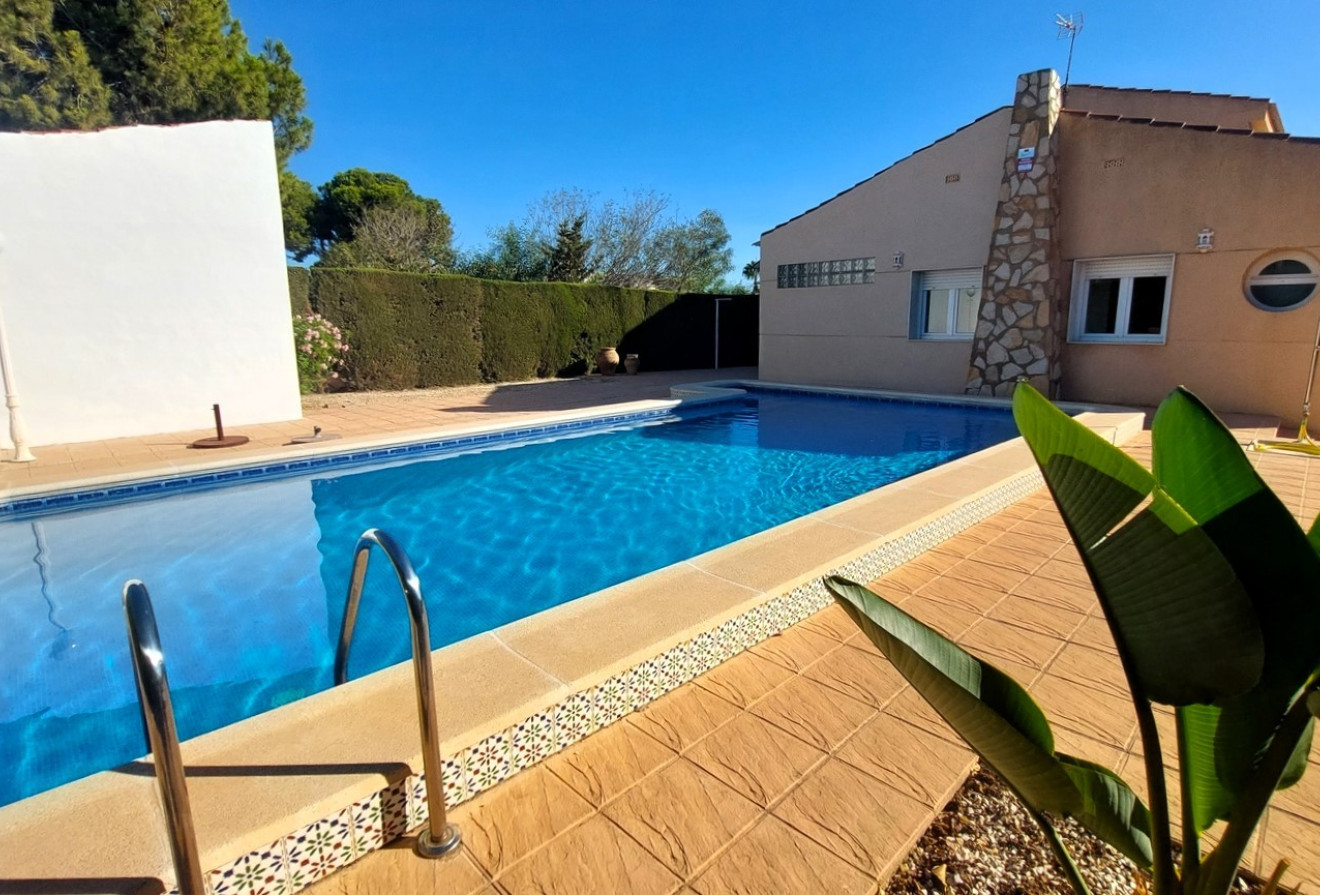 Reventa - Casas/Chalets - Torrevieja - Torrevieja-Los Balcones