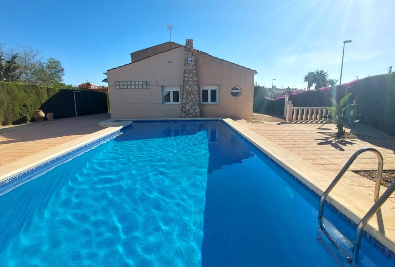 Reventa - Casas/Chalets - Torrevieja - Torrevieja-Los Balcones