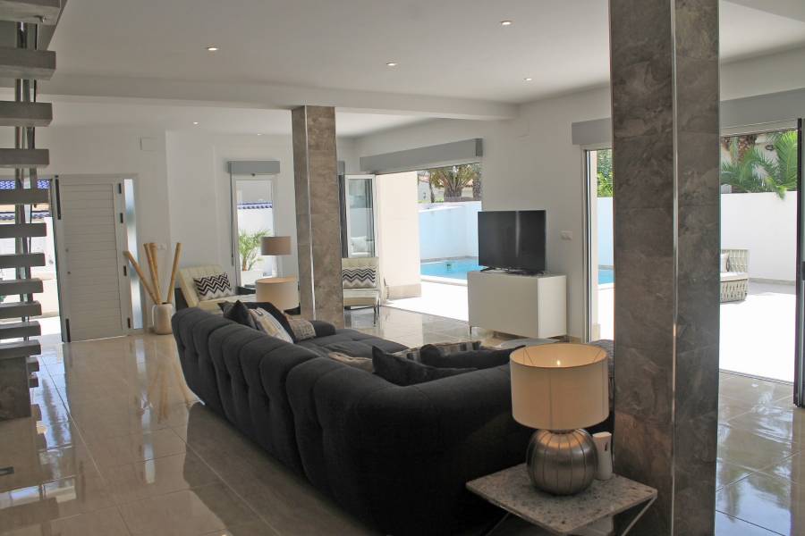 Revente - Villa de luxe - Cabo Roig